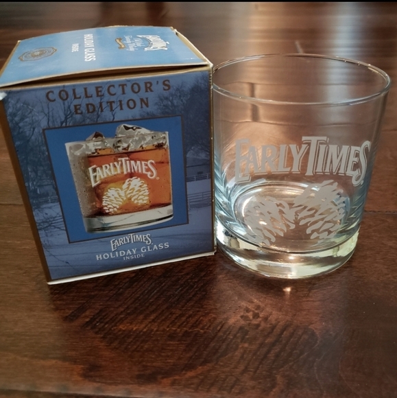 Set of 2 1997 collector's edition vintage whiskey glasses - Picture 2 of 3